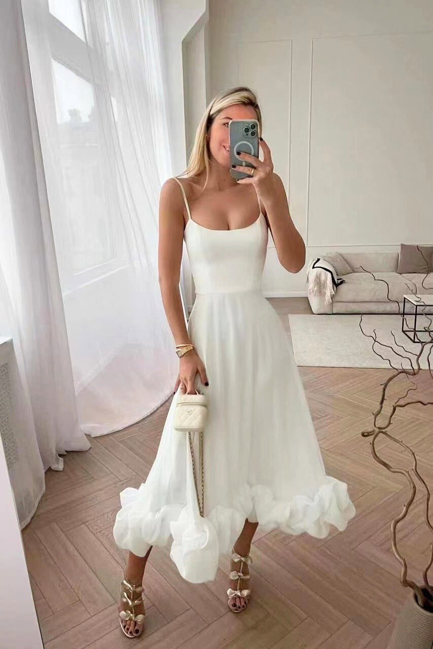Women’s Elegant Flowing Evening Dress