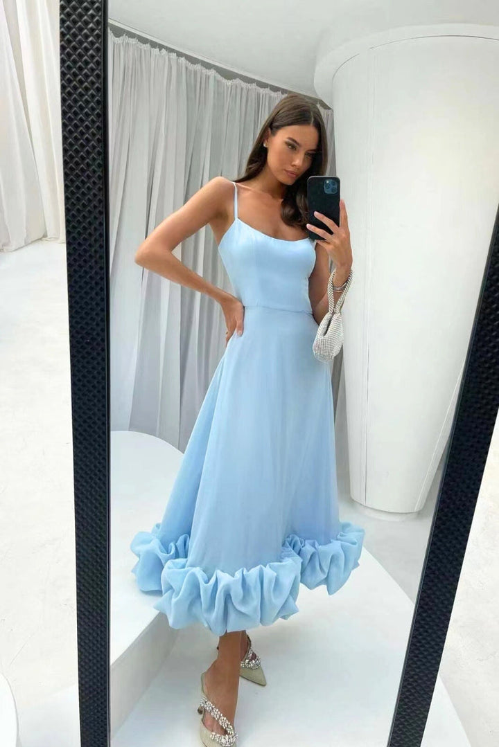 Women’s Elegant Flowing Evening Dress