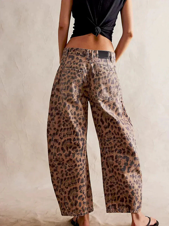 Women’s High-Waisted Barrel-Leg Jeans