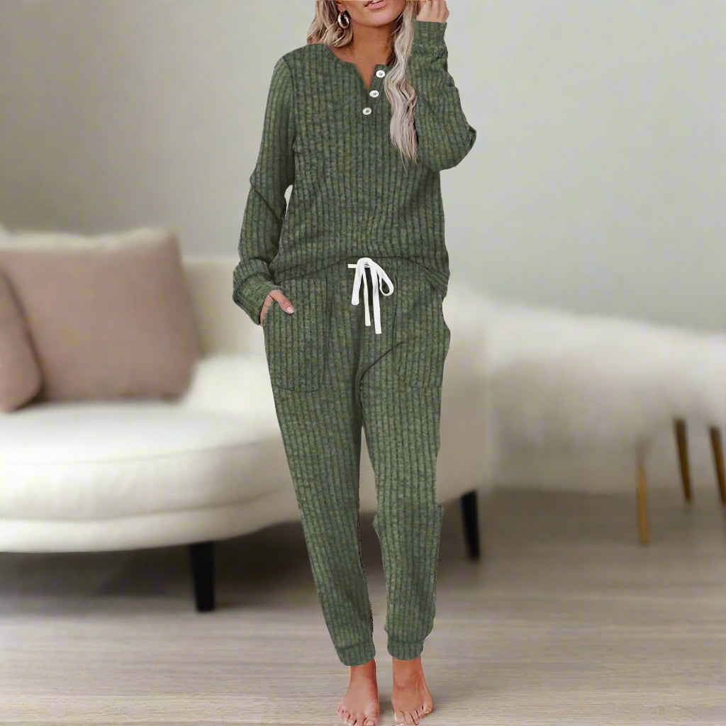 Women’s Cozy Two-Piece Loungewear Set