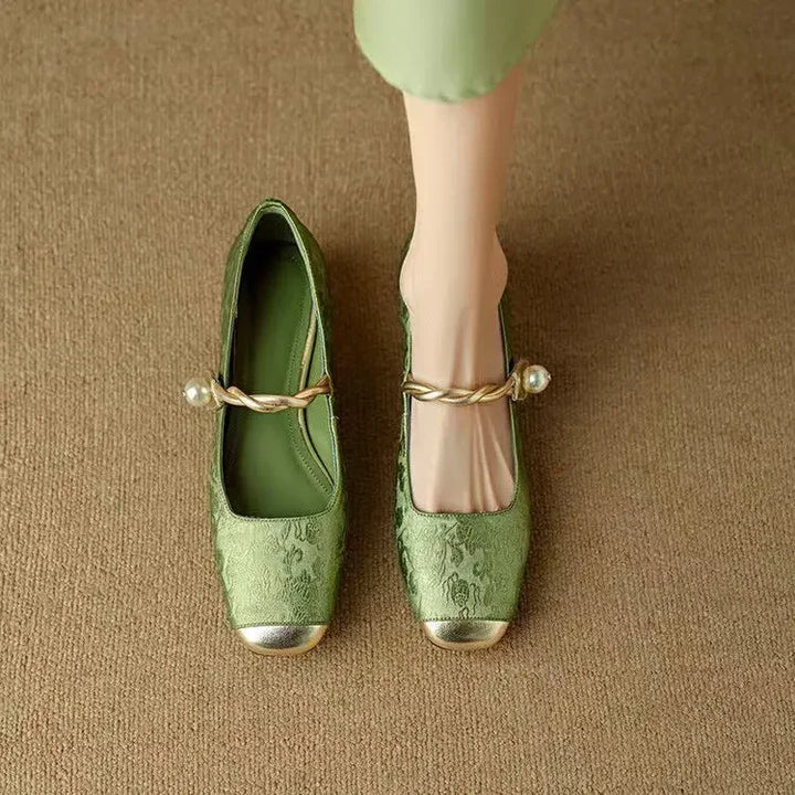 Women’s Buckle Strap Closed Toe Mary Jane Shoes