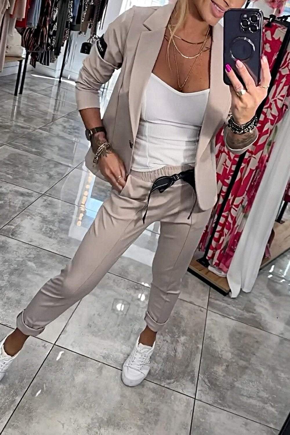 Women’s Relaxed Solid Color Two-Piece Set