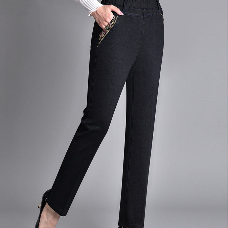 Women’s Elastic Waist Side Pocket Jeans